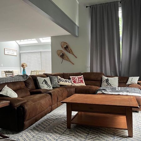 Pocono Paradise - 3 Bedroom 3 And Half Bathroom Townhouse Таннерсвилл Экстерьер фото